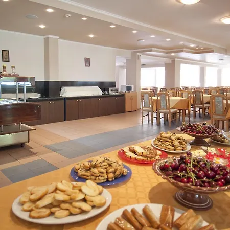 Regina 3* ساني بيتش