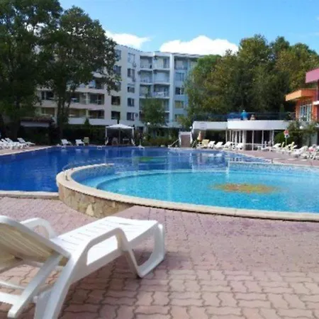 Regina Hotell 3*