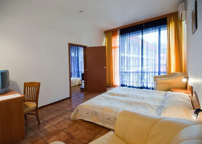 Regina Отель 3*